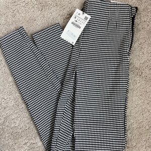 Plaid Zara leggings *New